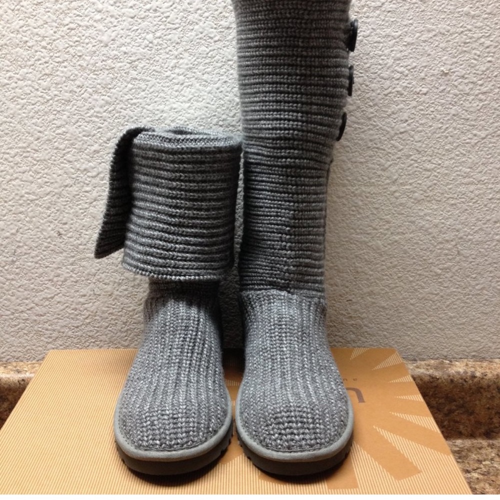 UGG Grey Famous Knit Boots - Picture 2 of 13